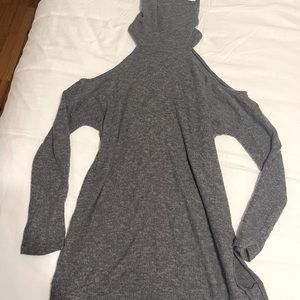 Turtleneck off the shoulder sweater